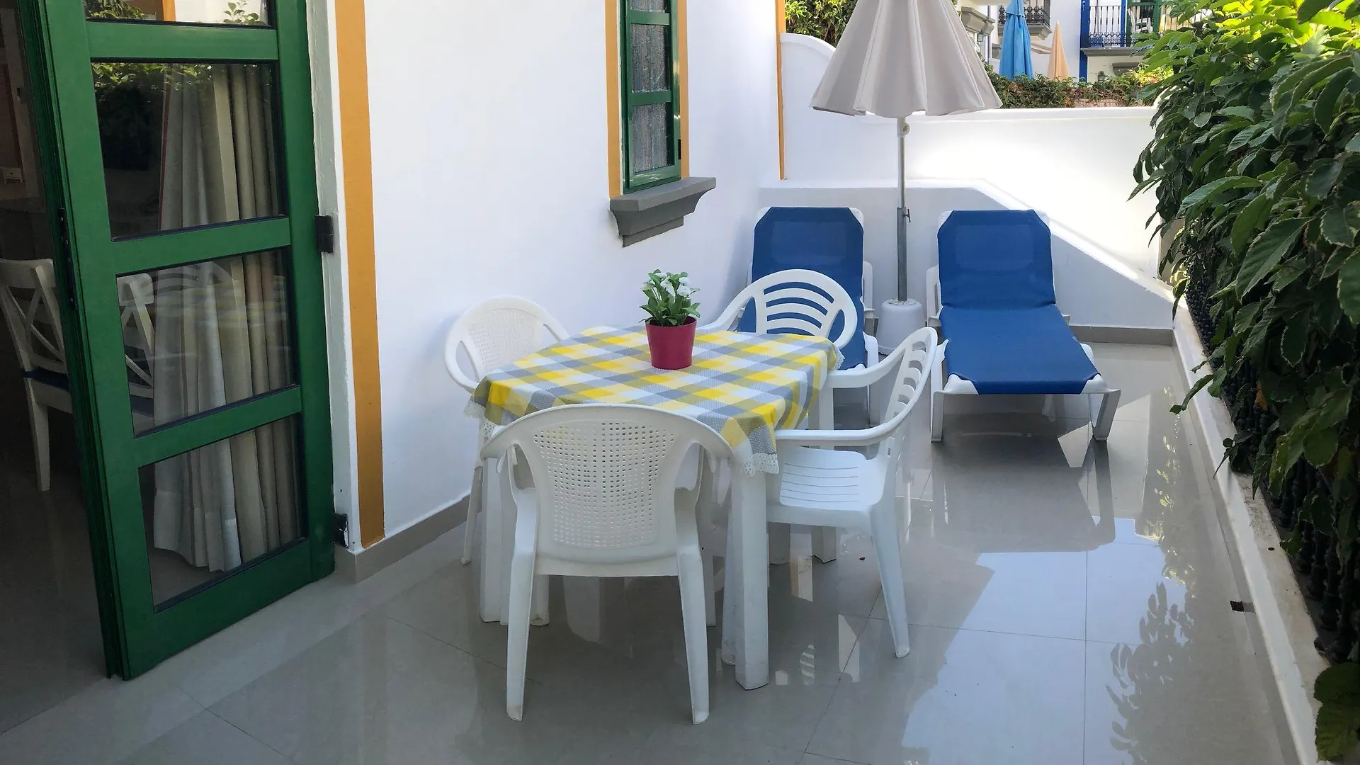 Billy'S Puerto De Mogan Apartments By Livvo Spain