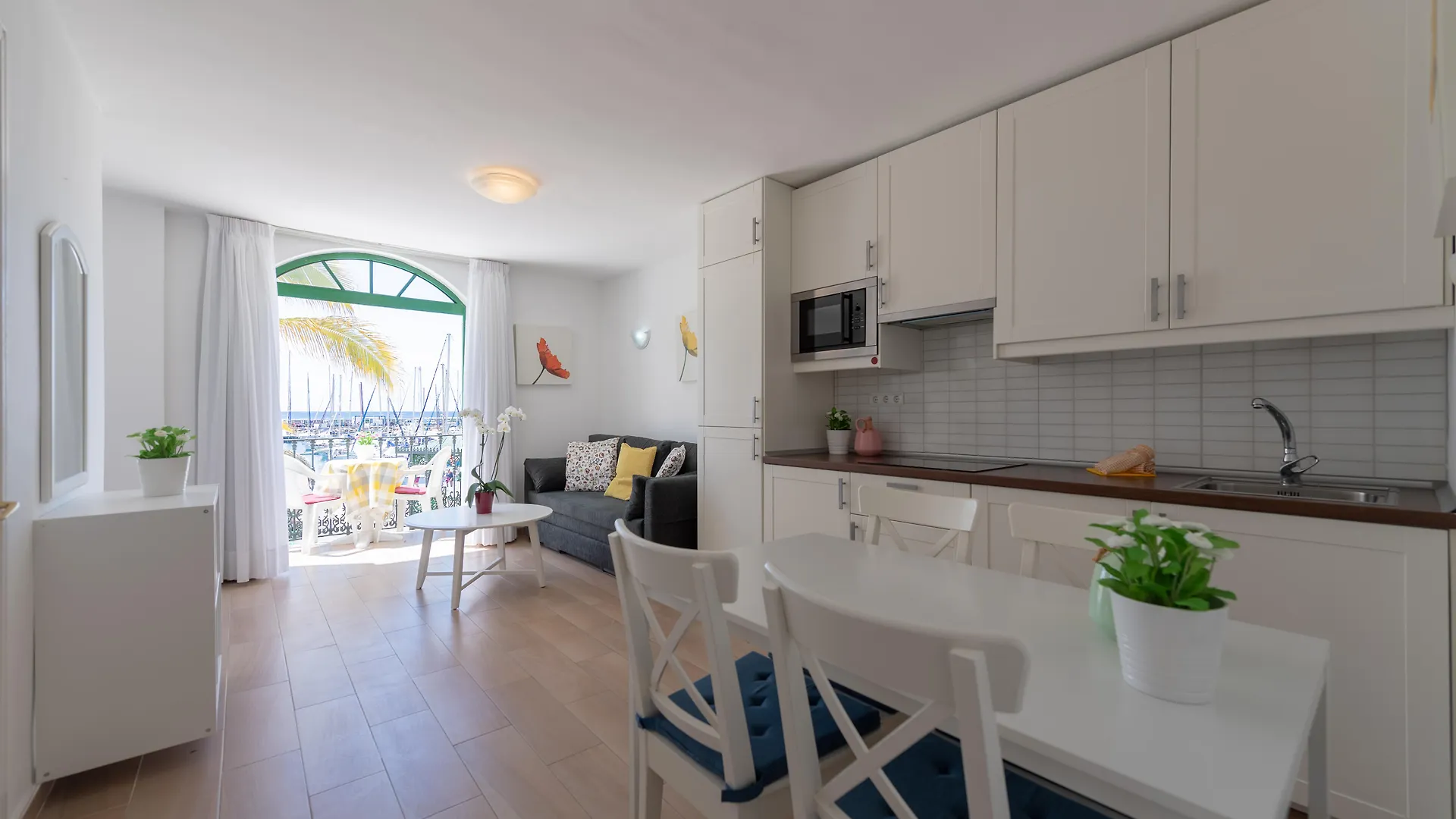 Billy'S Puerto De Mogan Apartments By Livvo Spain