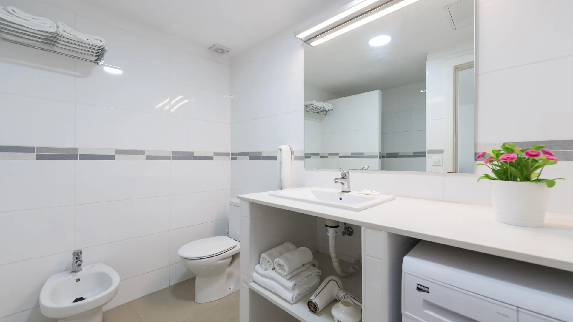 Billy'S Puerto De Mogan Apartments By Livvo