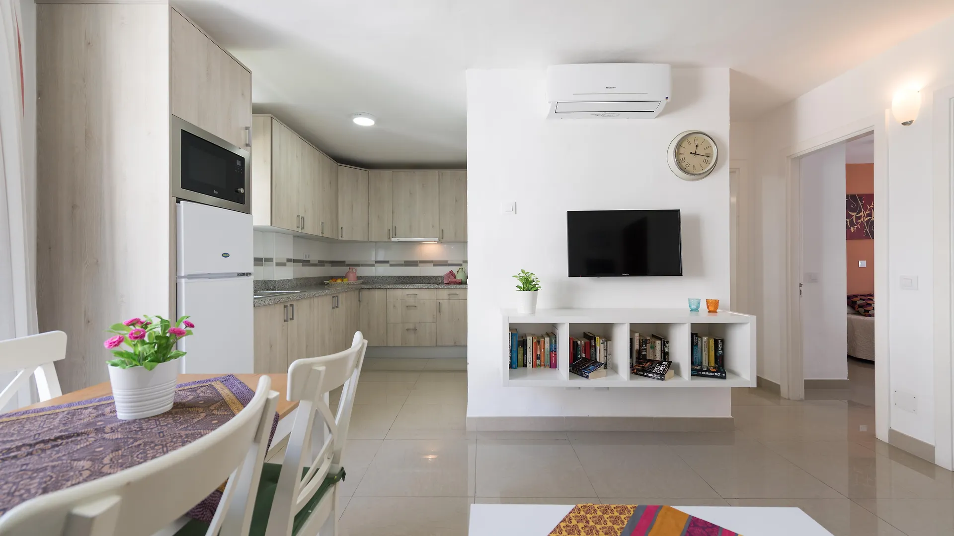 Billy'S Puerto De Mogan Apartments By Livvo