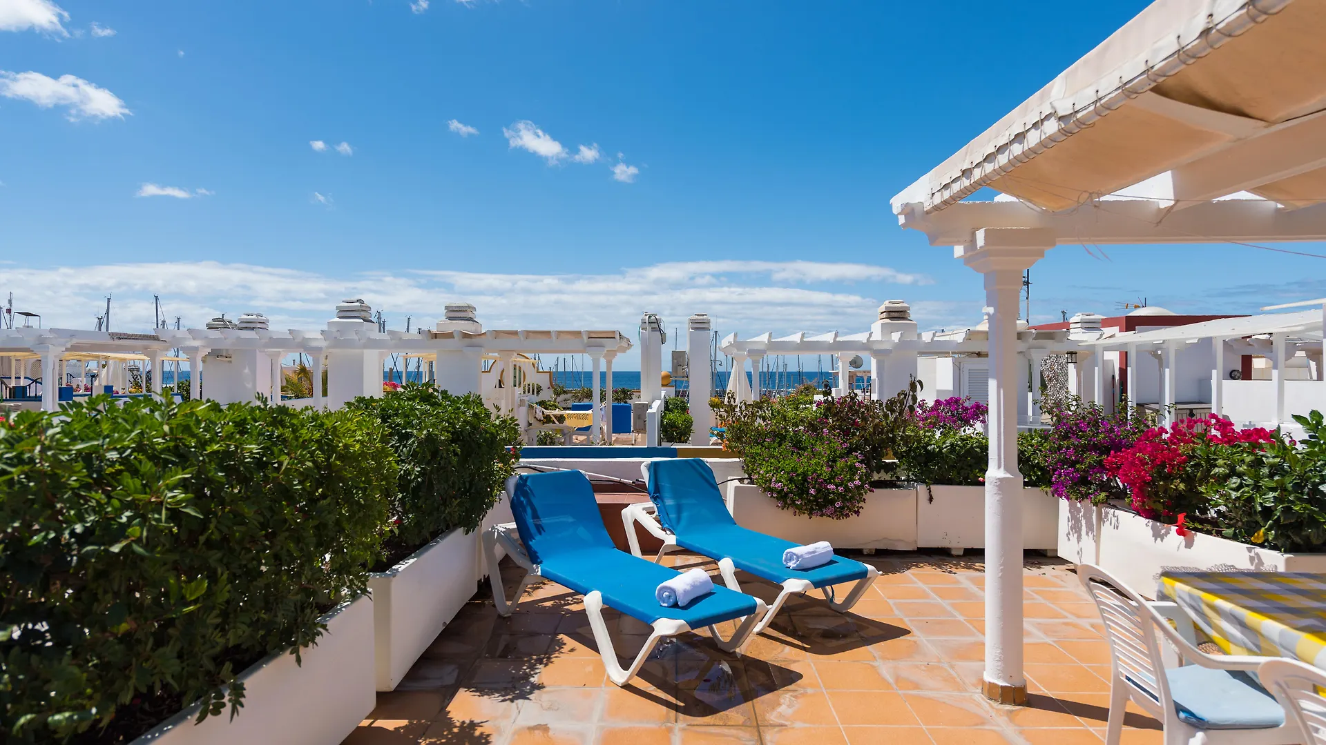 Billy'S Puerto De Mogan Apartments By Livvo Spain