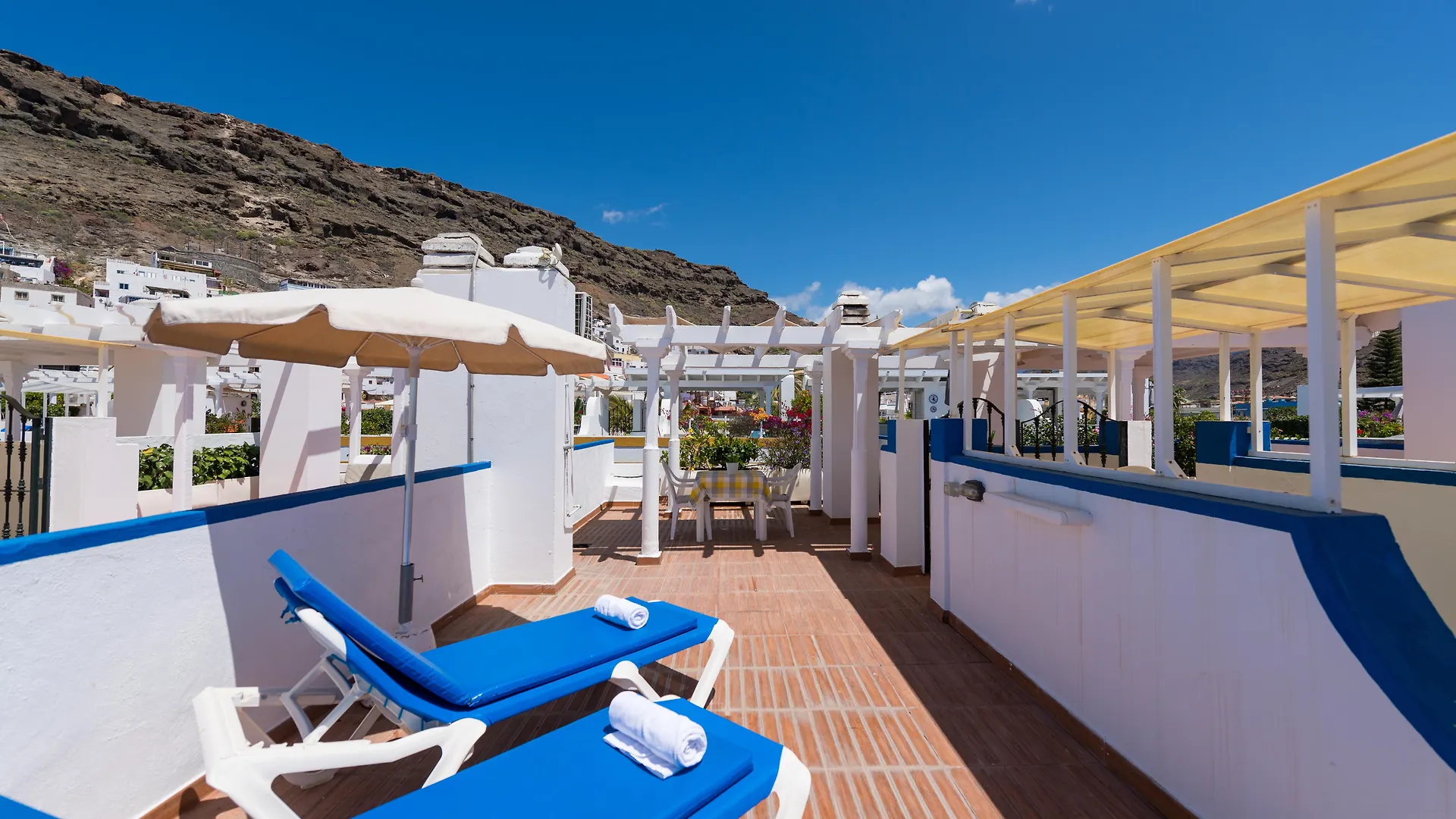 Billy'S Puerto De Mogan Apartments By Livvo
