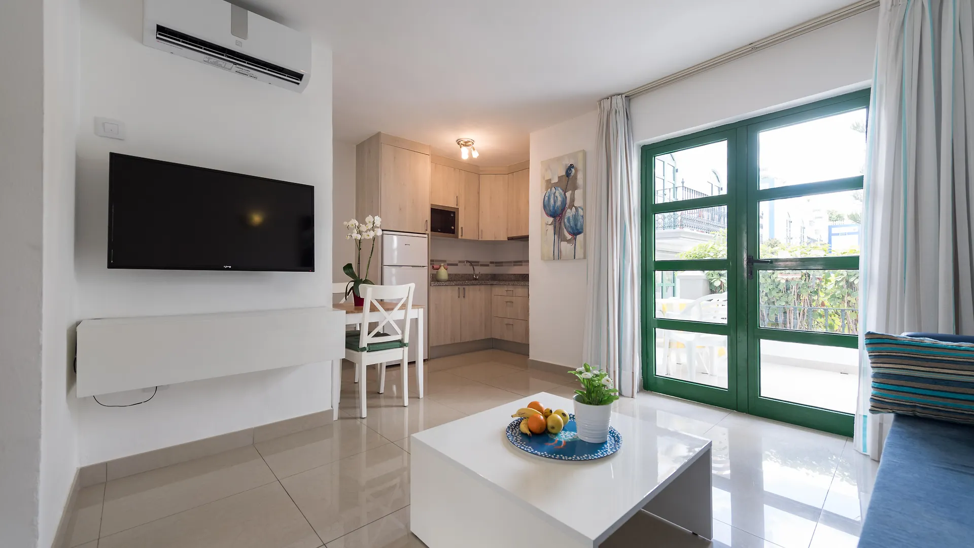 Billy'S Puerto De Mogan Apartments By Livvo